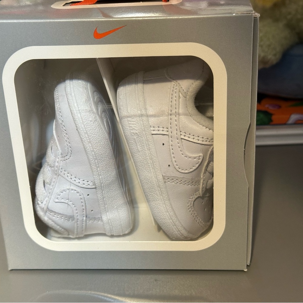 Nike Kids White Sneakers with Heart Detail